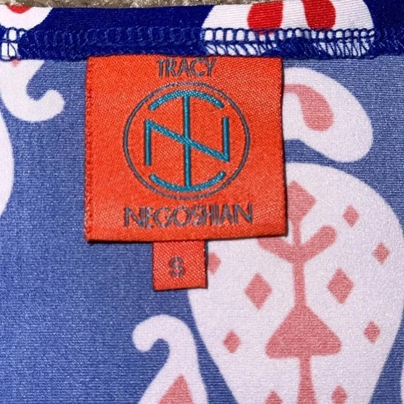 Tracy Negoshian Shift Dress - stretchy - size small. GG - Picture 3 of 4